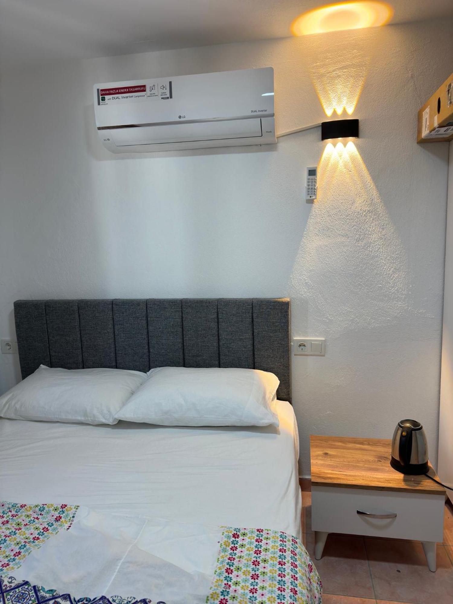 Gelidonya Pansiyon Kumluca Extérieur photo